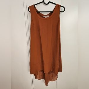 Cute detailed brown dress